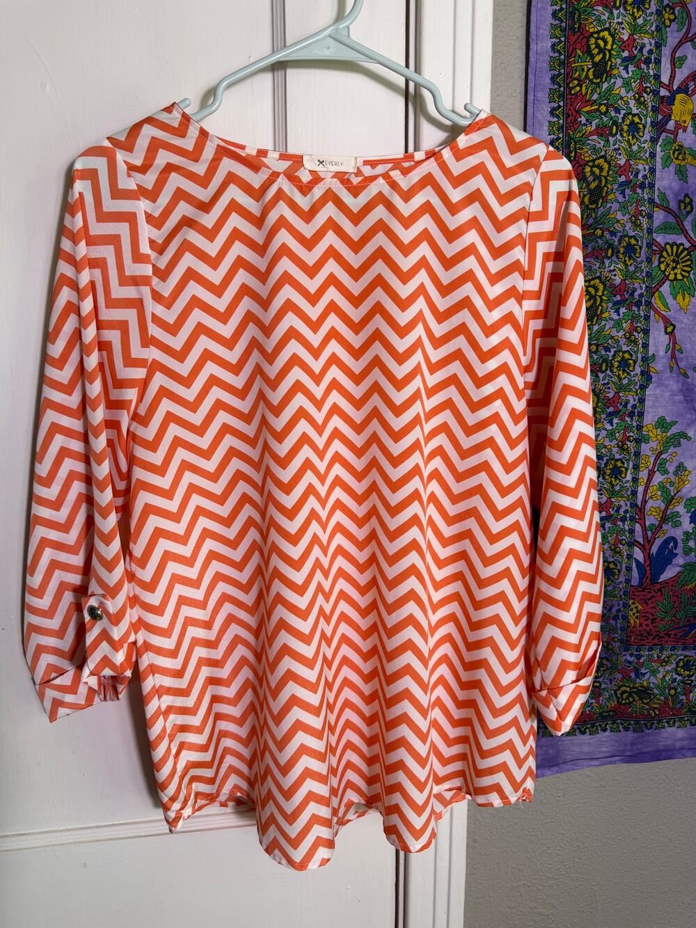 Everly Womens L Orange White Chevron Blouse 3/4 Sleeve Geometric Tunic Top